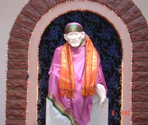 Sri Saibaba Premamayee Mandir, Bidadi
ಶ್ರೀ ಸಾಯಿಬಾಬಾ ಪ್ರೇಮಮಯೀ ಮಂದಿರ, ಬಿಡದಿ